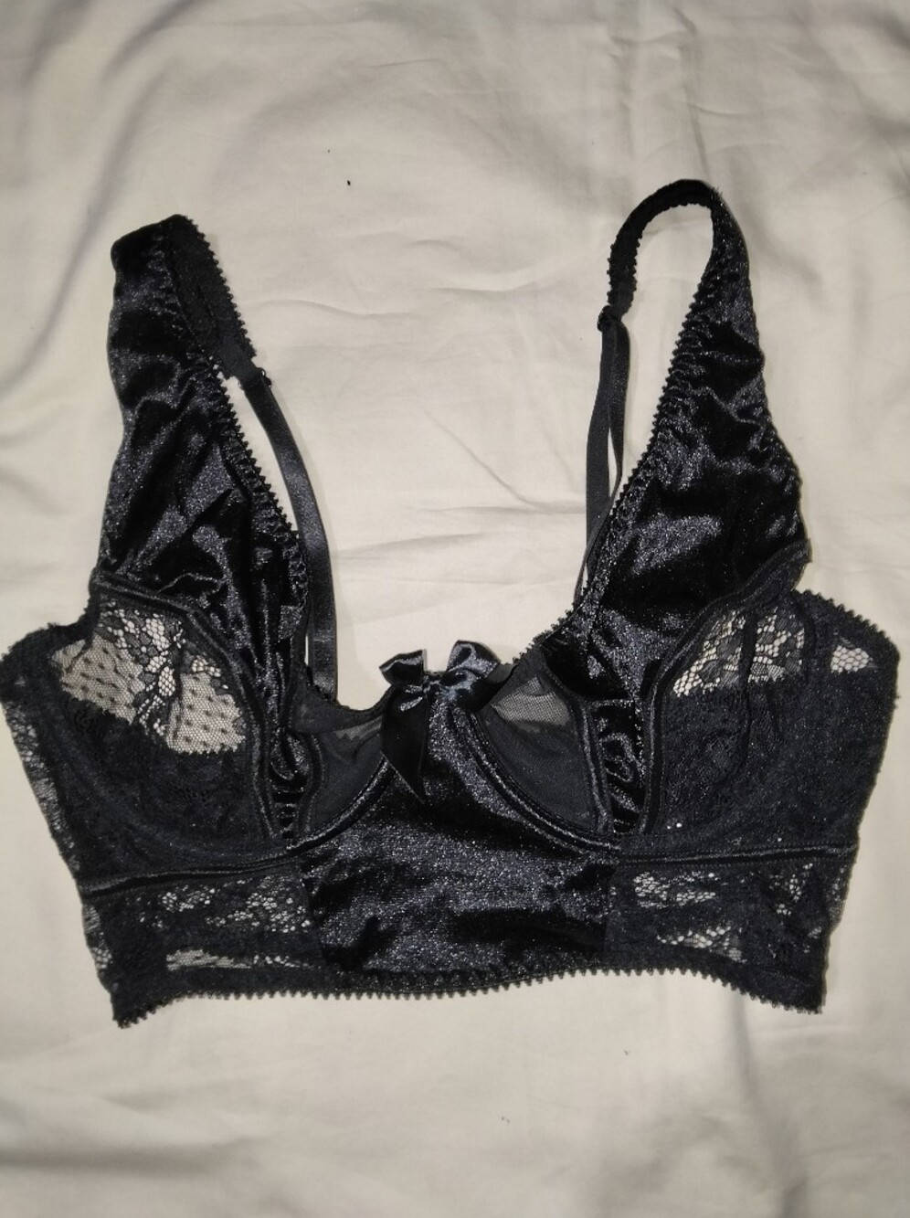 Source Unknown Black Lace & Satin Bralette